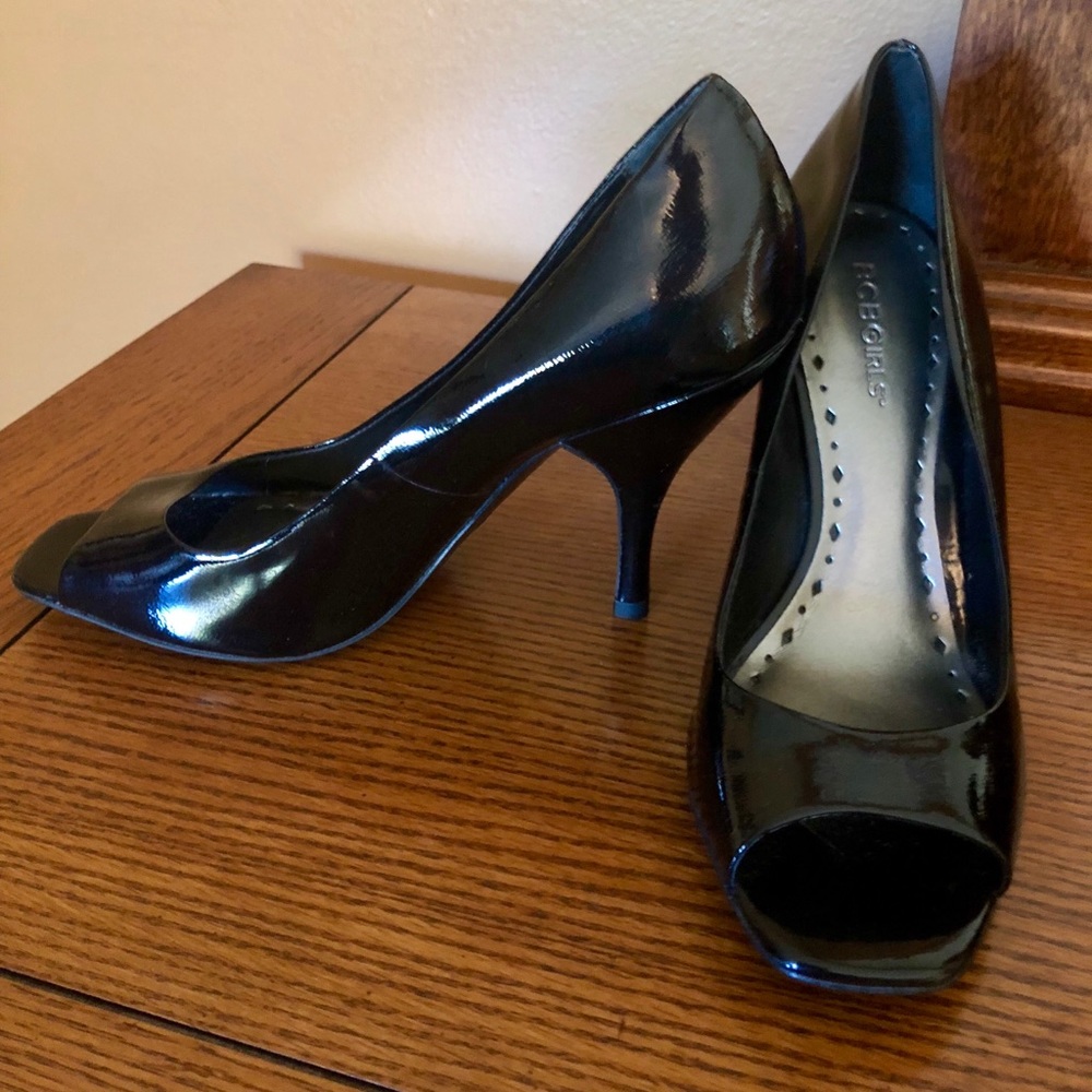 BCBG heels size 8 - Picture 1 of 4